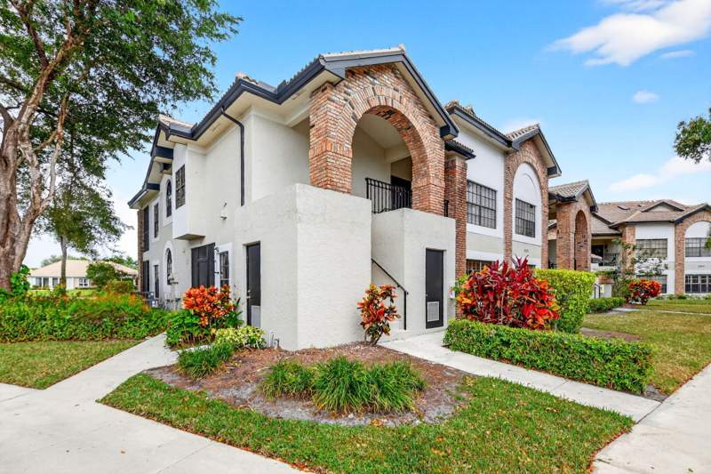 3 bedroom Condominium at 8065 Aberdeen Drive #101, Stratford At Aberdeen Condo, Boynton Beach — photo 3