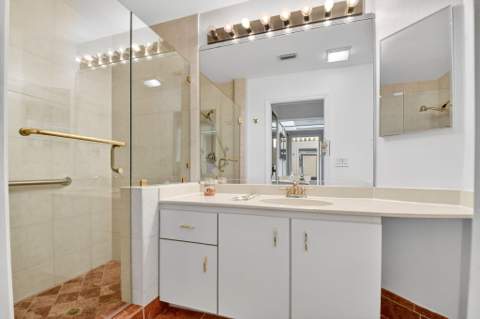 8065 Aberdeen Drive #101, Boynton Beach FL - photo 20 of 71