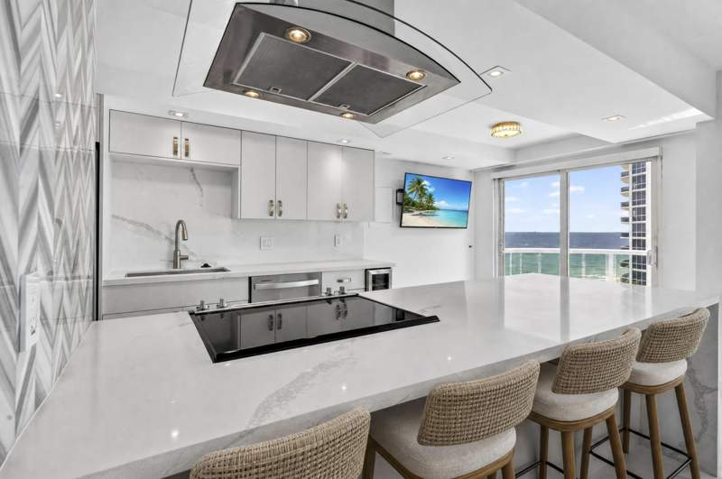 2 bedroom Condominium at 3400 Galt Ocean Drive #606S, Southpoint Condo, Fort Lauderdale — photo 2