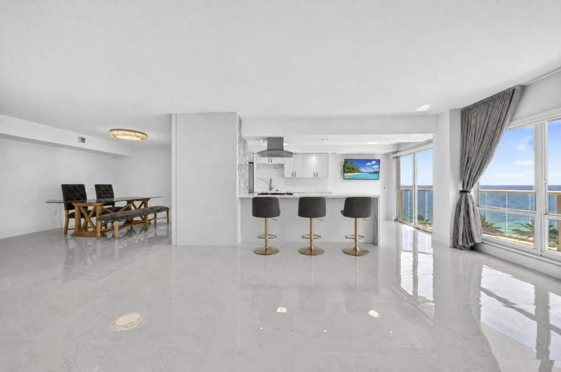 2 bedroom Condominium at 3400 Galt Ocean Drive #606S, Southpoint Condo, Fort Lauderdale — photo 3
