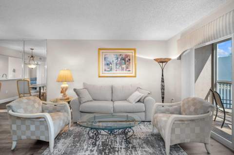 9560 Weldon Circle #J210, Tamarac FL - photo 9 of 38