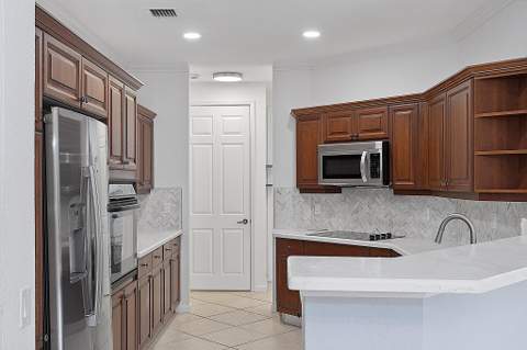 2742 Kinsington Circle, Weston FL - photo 10 of 29