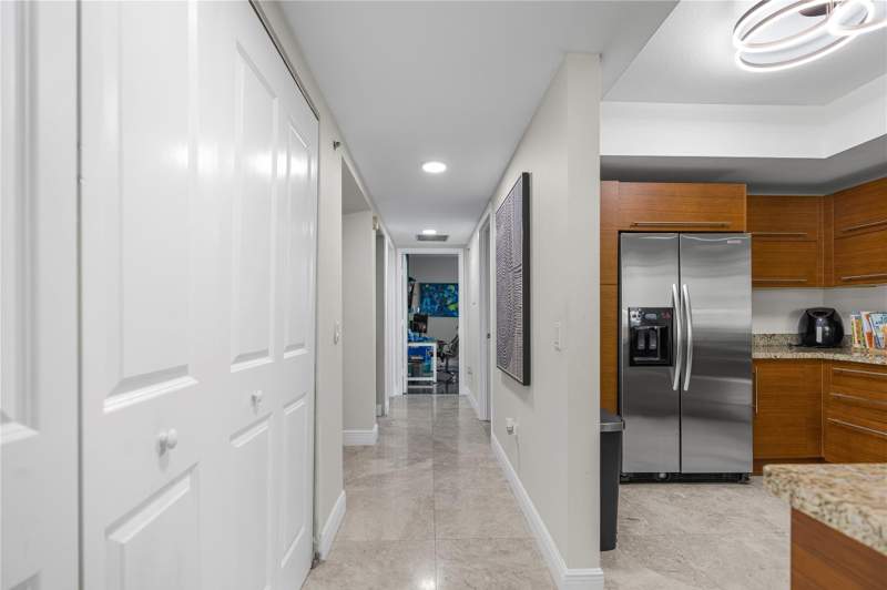 3 bedroom Condominium at 2641 N Flamingo Road #901N, Tao Sawgrass Condominium, Sunrise — photo 4
