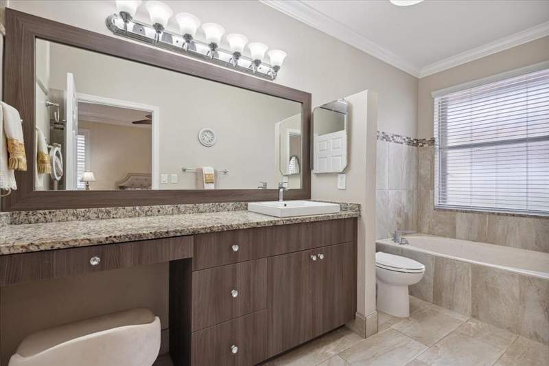 4 bedroom Single Family Residence at 5877 NW 73rd Court, Parkwood Ix, Parkland — photo 4