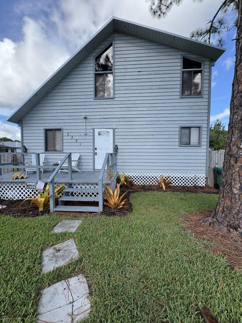 3 bedroom Single Family Residence at 5301 Sunset Boulevard, Indian River Estates-Unit 07- Blk 52 Lot 39 (Map 34/02S), Fort Pierce — photo 4