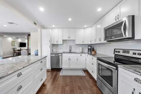 3864 Quail Ridge Drive #Blue Heron, Boynton Beach FL - photo 9 of 53
