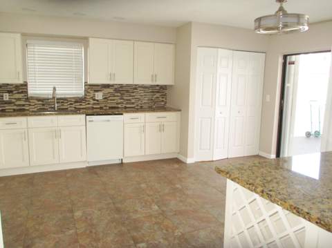 1437 Princeton Lane, Boynton Beach FL - photo 7 of 28