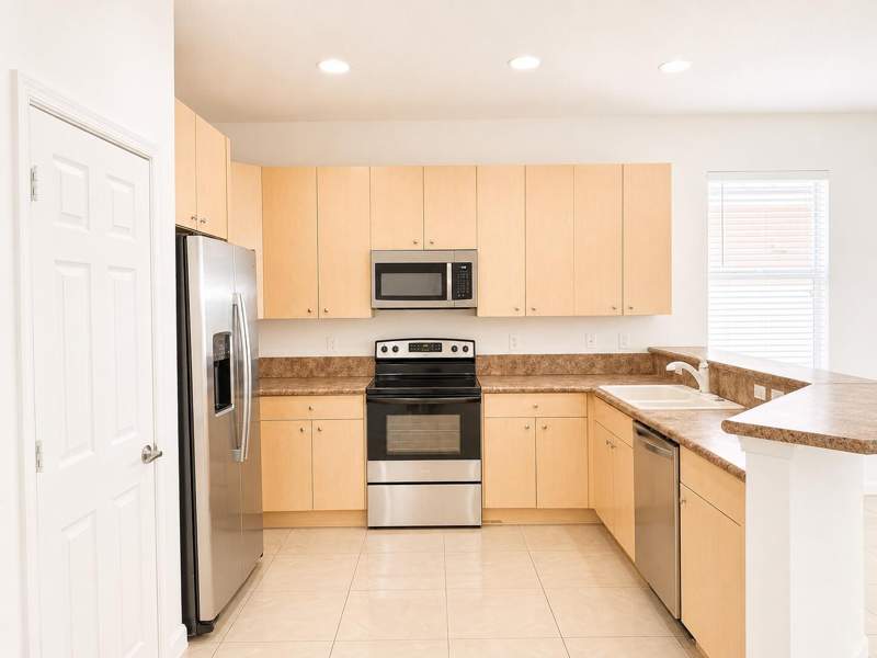 4 bedroom Single Family Residence at 1804 SW Jamesport Drive, Fourth Replat Of Portofino Isles, Port St. Lucie — photo 3