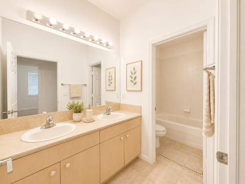 1804 SW Jamesport Drive, Port St. Lucie FL - photo 11 of 28