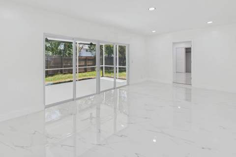 520 NW 43rd Avenue, Plantation FL - photo 8 of 42