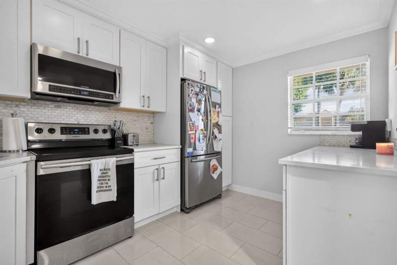2 bedroom Condominium at 3011 Linton Boulevard #103D, Lakeview Greens Condo 1, Delray Beach — photo 2