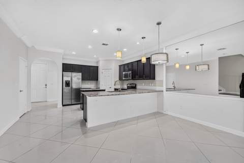 10306 Wellington Parc Drive, Wellington FL - photo 11 of 55