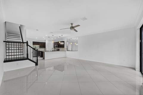 10306 Wellington Parc Drive, Wellington FL - photo 14 of 55