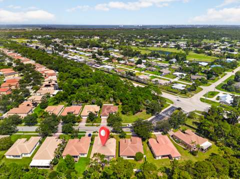 5423 Place Lake Drive, Fort Pierce FL - photo 13 of 73