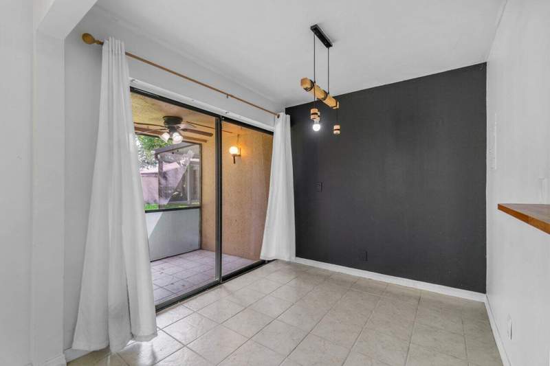 3 bedroom Townhouse at 1149 NW 13th Street #5, Boca Village Ph I-A Condo, Boca Raton — photo 4
