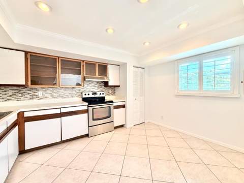 1811 SW Palm City Road #A-502, Stuart FL - photo 8 of 27