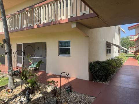 5300 Washington Street #P131, Hollywood FL - photo 8 of 52