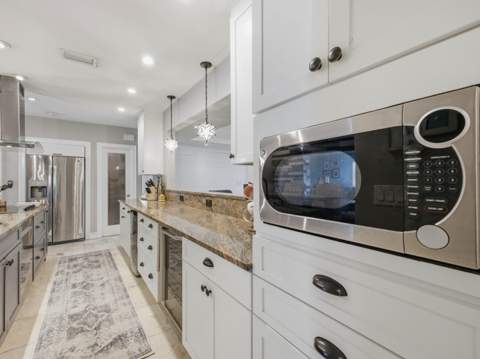 3133 Lowson Boulevard, Delray Beach FL - photo 9 of 58