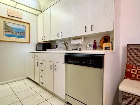 4046 Guildford C, Boca Raton FL - photo 10 of 27