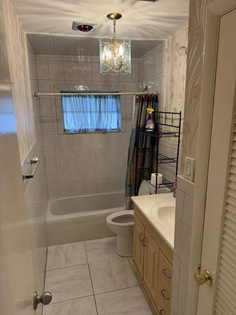 7250 NW 8th Court, Margate FL - photo 9 of 25