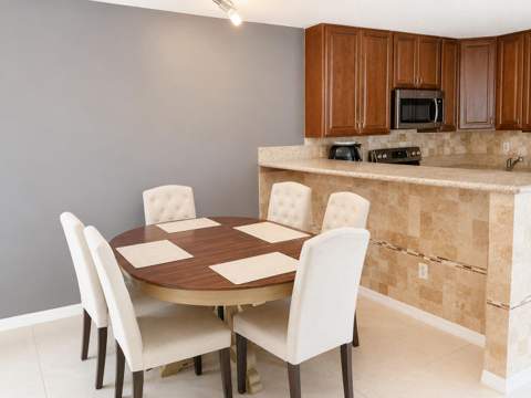 4508 Suburban Pines Drive #4508, Lake Worth FL - photo 6 of 18