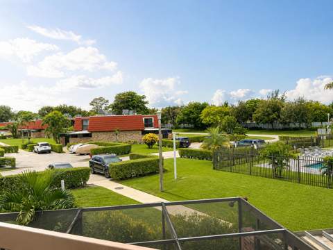 4508 Suburban Pines Drive #4508, Lake Worth FL - photo 17 of 18