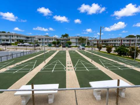 3040 Lake Osborne Drive #111, Lake Worth Beach FL - photo 13 of 14