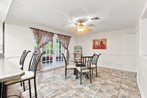 2730 Fairway Drive, Fort Pierce FL - photo 9 of 35