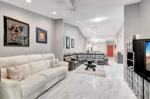 10927 Dolphin Palm Court #A, Boynton Beach FL - photo 8 of 33