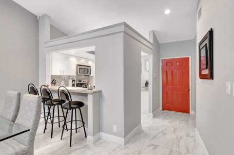 10927 Dolphin Palm Court #A, Boynton Beach FL - photo 13 of 33