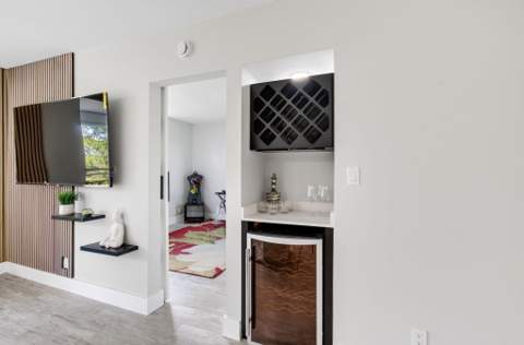 6461 NW 2nd Avenue #505, Boca Raton FL - photo 18 of 63