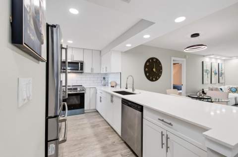 6461 NW 2nd Avenue #505, Boca Raton FL - photo 12 of 63