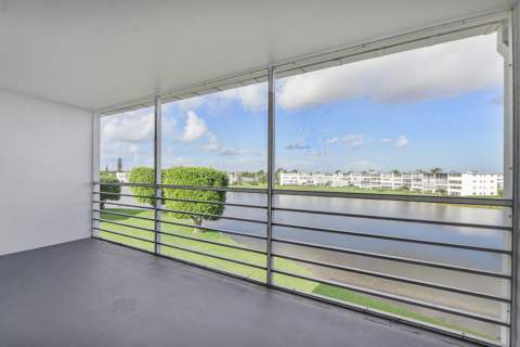 4072 Guildford D, Boca Raton FL - photo 23 of 36