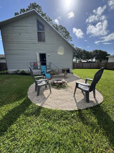 5301 Sunset Boulevard, Fort Pierce FL - photo 12 of 47