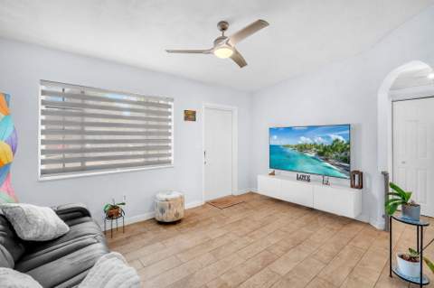 404 S 62nd Terrace, Hollywood FL - photo 8 of 14