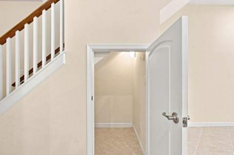 6179 NW Helmsdale Way, Port St. Lucie FL - photo 11 of 67