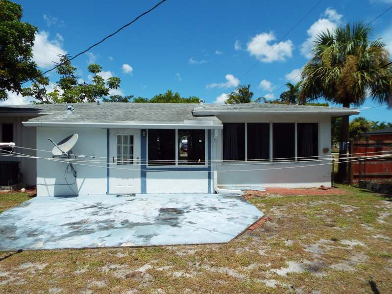 3 bedroom Single Family Residence at 2600 SW 5th Street, Woodland Park Add, Fort Lauderdale — photo 2