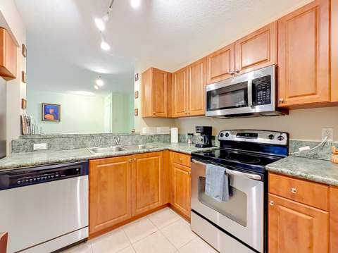 519 E Sheridan Street #4042, Dania Beach FL - photo 19 of 78