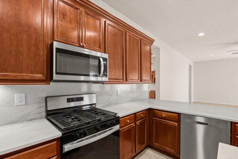 206 NW Magnolia Lakes Boulevard, Port St. Lucie FL - photo 15 of 56