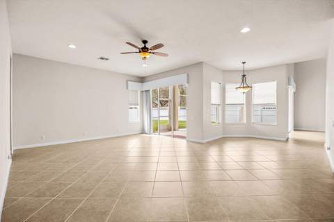 206 NW Magnolia Lakes Boulevard, Port St. Lucie FL - photo 13 of 56