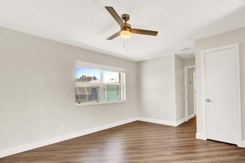35 SE Beech Tree Lane, Stuart FL - photo 11 of 38