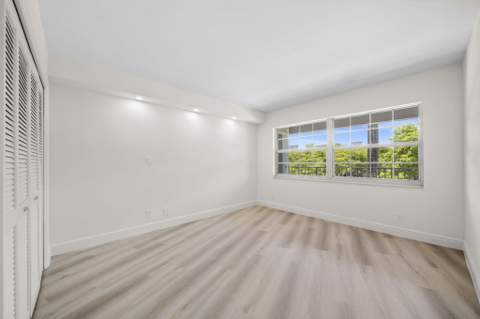 4020 W Palm Aire Drive #408, Pompano Beach FL - photo 15 of 21