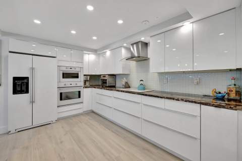 4100 N Highway A1A #211, Hutchinson Island FL - photo 12 of 57