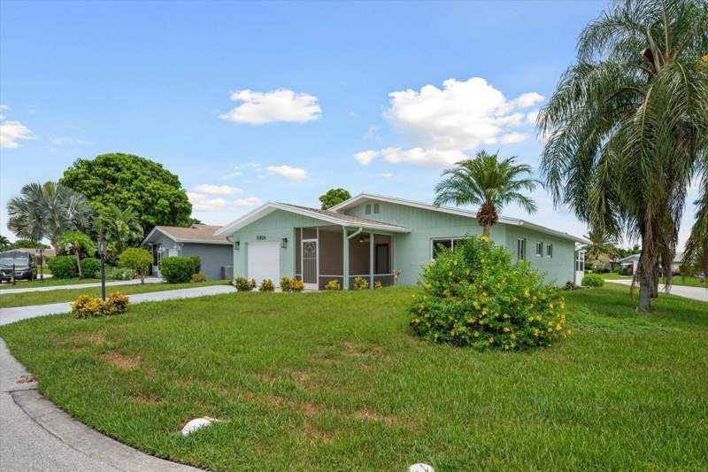 2 bedroom Single Family Residence at 13826 Kaiser Trail, Delray Villas , Delray Beach — photo 4