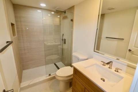 3980 Oaks Clubhouse Drive #511, Pompano Beach FL - photo 9 of 18