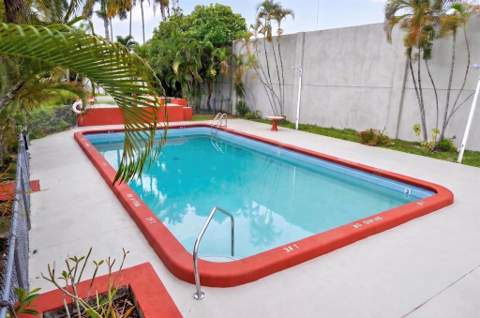 2918 Funston Street #35b, Hollywood FL - photo 18 of 20