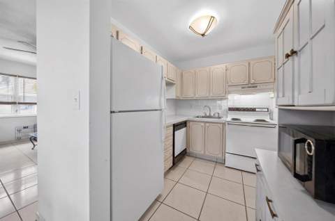 2918 Funston Street #35b, Hollywood FL - photo 6 of 20