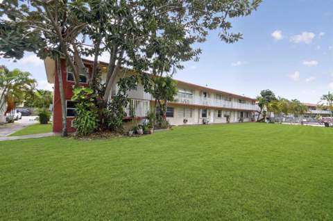 2918 Funston Street #35b, Hollywood FL - photo 17 of 20
