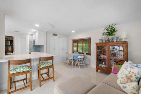 943 SW 5th Street, Boca Raton FL - photo 22 of 42