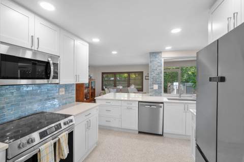943 SW 5th Street, Boca Raton FL - photo 12 of 42